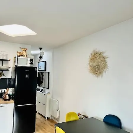 Moderne Dans Le Centre Διαμέρισμα